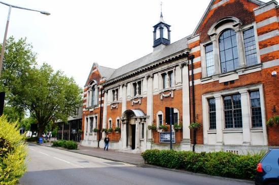 Southend Central Museum and Planetarium